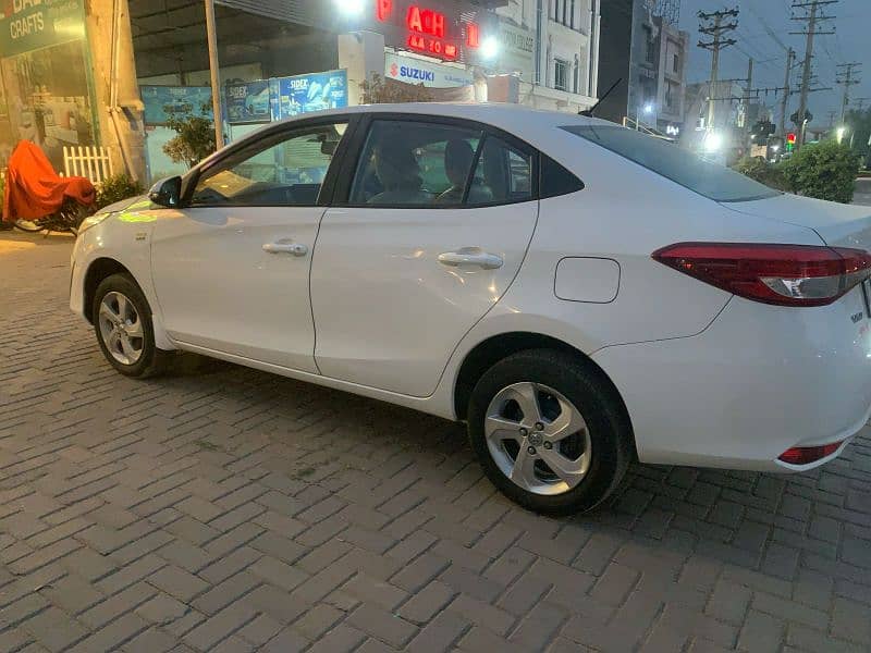 Toyota Yaris 2020 3