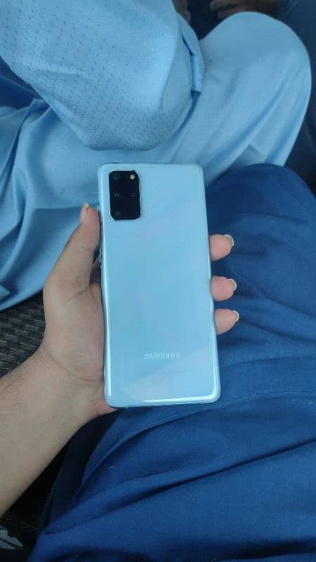 s20 plus for sell exchang possible 1