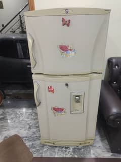 fridge,raferigerator