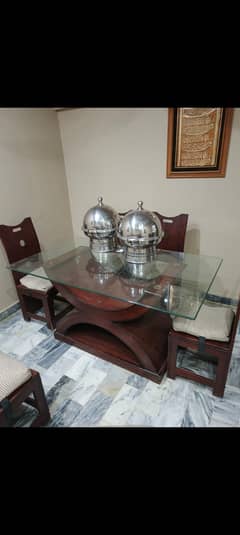 Dining table &chairs
