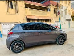 Toyota Vitz 2012
