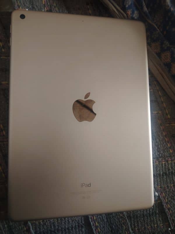 ipad mini 5 with bypass and exchange possible 4