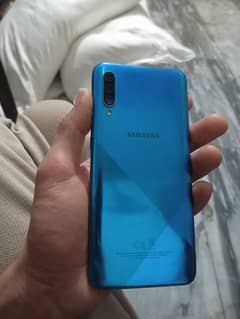 Samsung Galaxy a30s 4 128 just panel break but working smoothly 100%