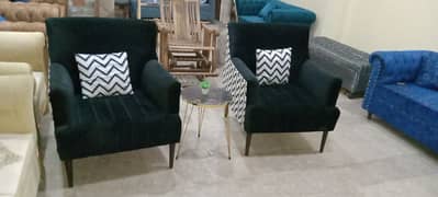 Brand New Bed Room Chairs Set with Puffy