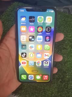 IPhone X 256gb hai box and charger hai PTA hai baterry change hai