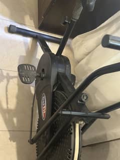 GYM EXERCISE CYCLE