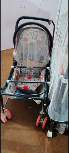 baby cot with pram