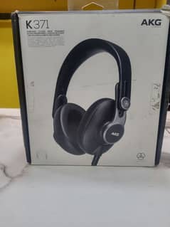 AKG HEADPHONE K371