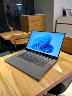 DELL PRECISION 5520 32/512 WITH 4 GB GRAPHICS IPS TOUCH DISPLAY