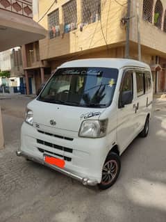 Daihatsu Hijet 2013