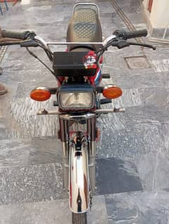 Honda 125 2024. pakka 24.6000KM driven