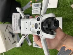 DJI mini 4 pro ( fly more combo )