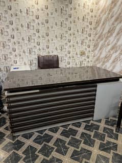 Office Tabel