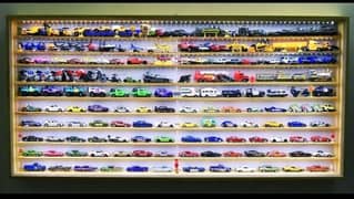 Toy display shelf