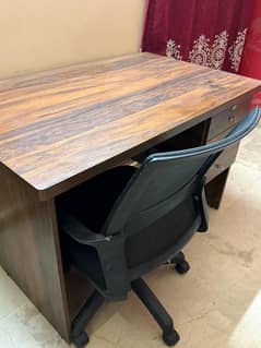 Computer Table And Chair