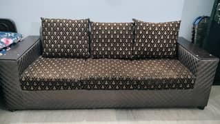6 seater sofa set for sale.