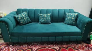 Brand new 6 seater sofa set for sale.
