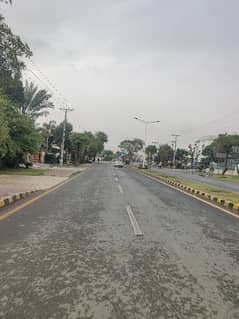 10 Marla Hot Location Plot For Sale Near All Facilities