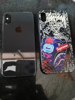 Apple iPhone Xs factory unlocked 64 gb