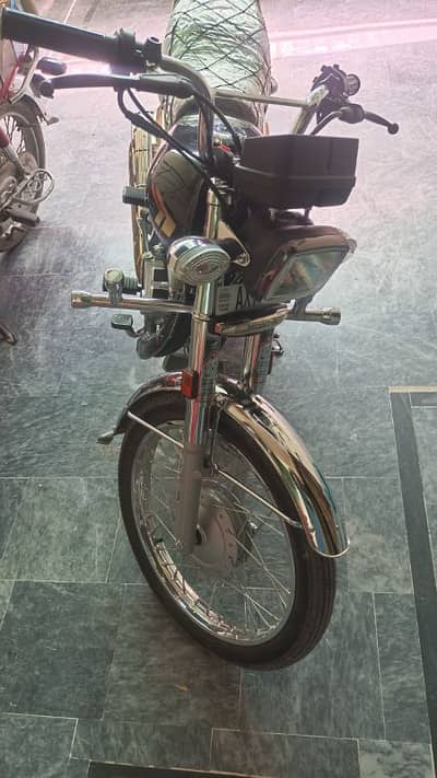 Honda 125 gold edition