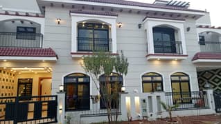 Excellent House living / Investment