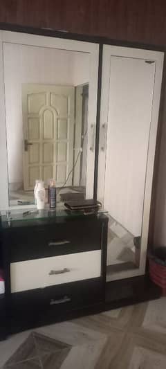 bedroom set