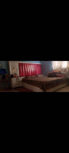bed or dressing & 2 side table