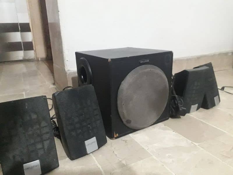Creative 4.1 USA sound system Bluetooth 2
