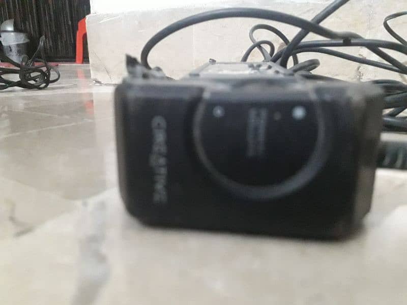 Creative 4.1 USA sound system Bluetooth 8