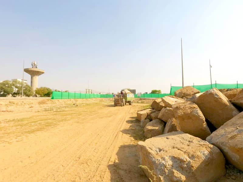 1 Kanal Commercial Plot Main Boulevard For Sale In Bahria Town Lahore, DownTown Raya Facing Eiffel Tower 5