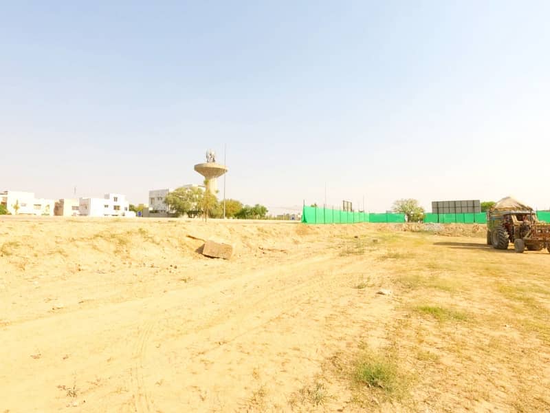 1 Kanal Commercial Plot Main Boulevard For Sale In Bahria Town Lahore, DownTown Raya Facing Eiffel Tower 11