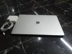 MacBook pro 2019_16"inch | 32GB | 1TB SSD