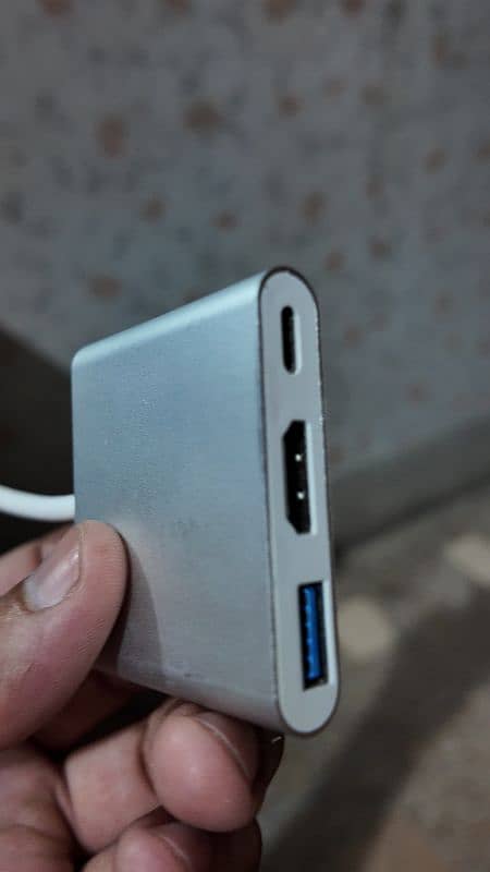 USB-c Multiport adapter original . . Type C 3in1 2