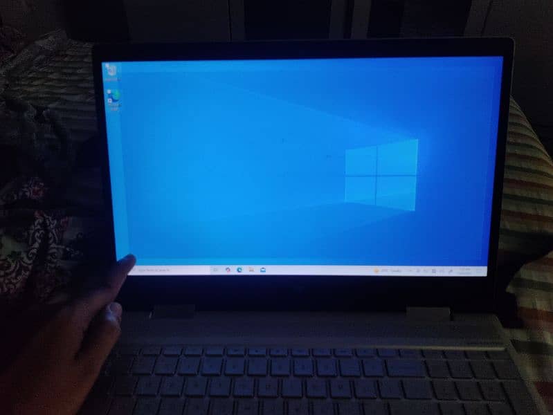 hp envy series x360 convertible touchscreen  15inch 6