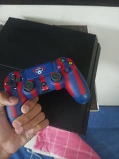 ps4 fat 10/10 condition with one controller