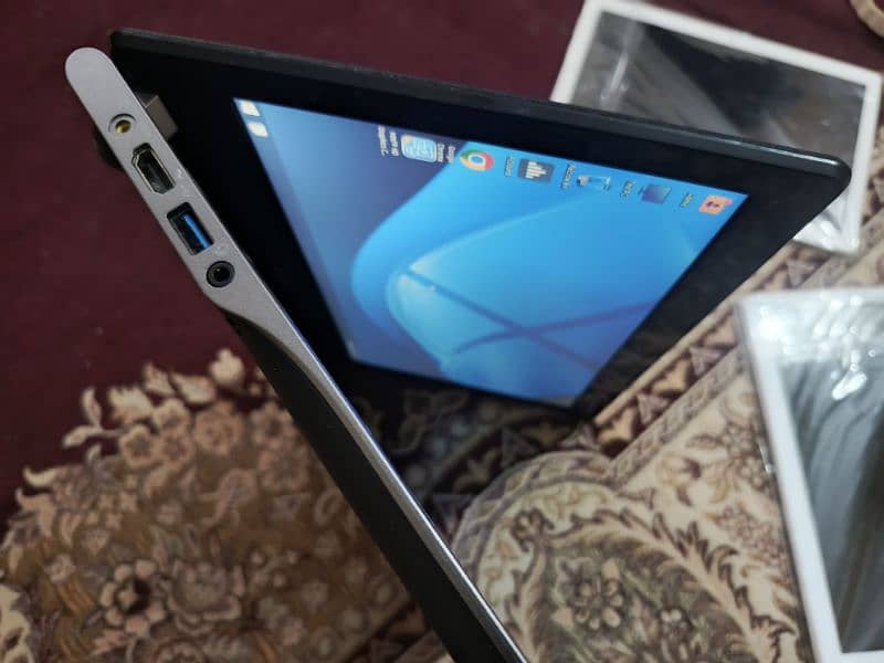 Acer C470 3