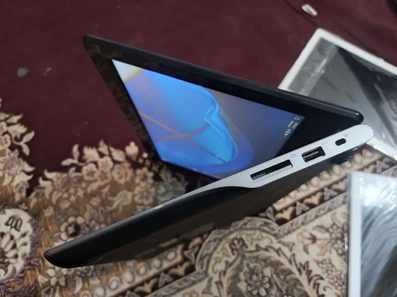 Acer C470 4