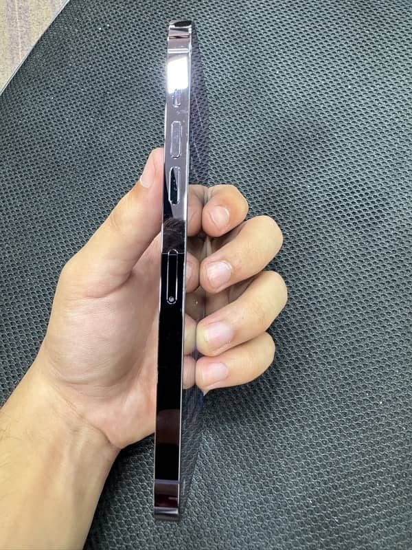 IPHONE 14 PRO MAX PTA 93% HEALTH 256 GB               X 11 12 13 15 16 4