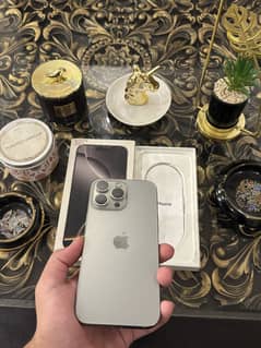 iPhone 16 Pro Max 256gb JV Natural Titanium!