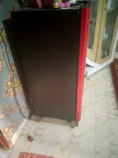 okay fridge hi koi kam ni hi 10/10 hi