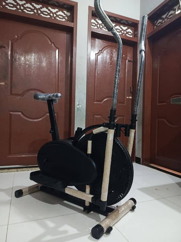 EXERCISE CYCLE 2 IN 1 0