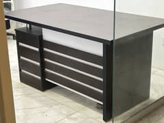 Office table
