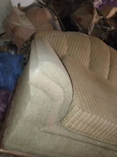 2+2 seater sufa available contact me