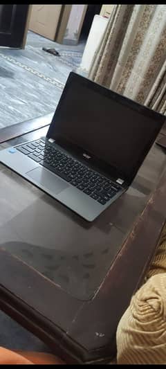Acer Laptop 4GB Ram 128GB SSD Windows 10
