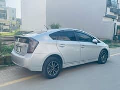 Urgent Sale (Toyota Prius 2011-15)