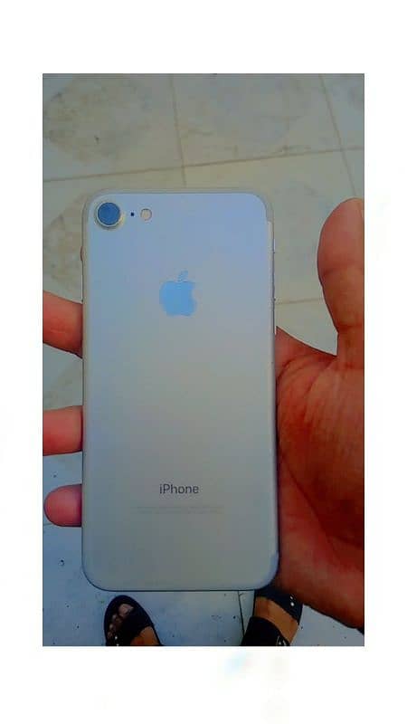iphone 7  256gb  non pta 2
