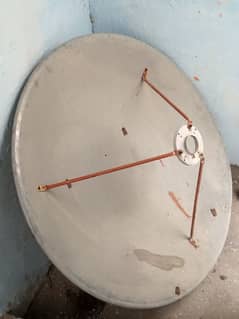 3 Foot Dish