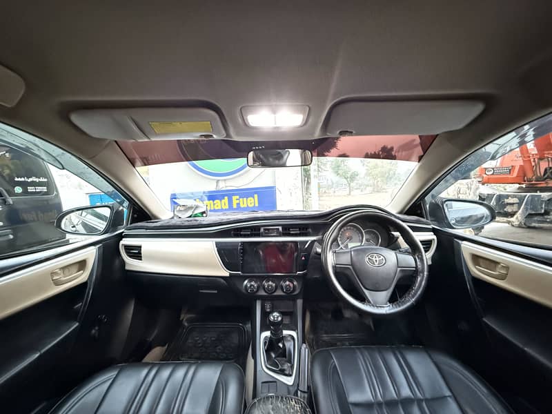 Toyota corolla xli 2017 model 7