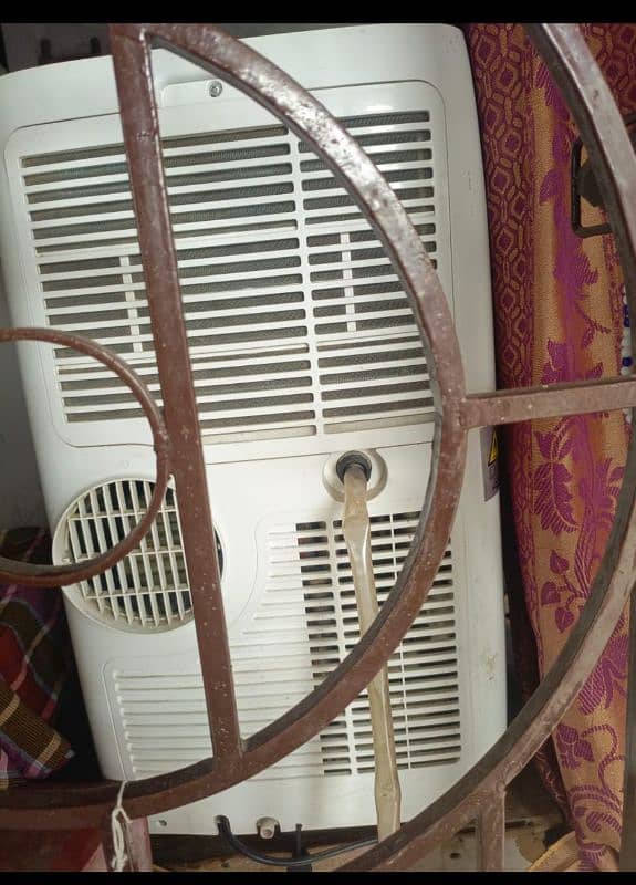 TCL portable ac just 1 session used 8