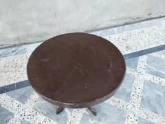 1center table and 2small table for sale